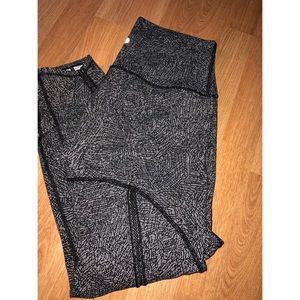 Lululemon Wunder under Mesh